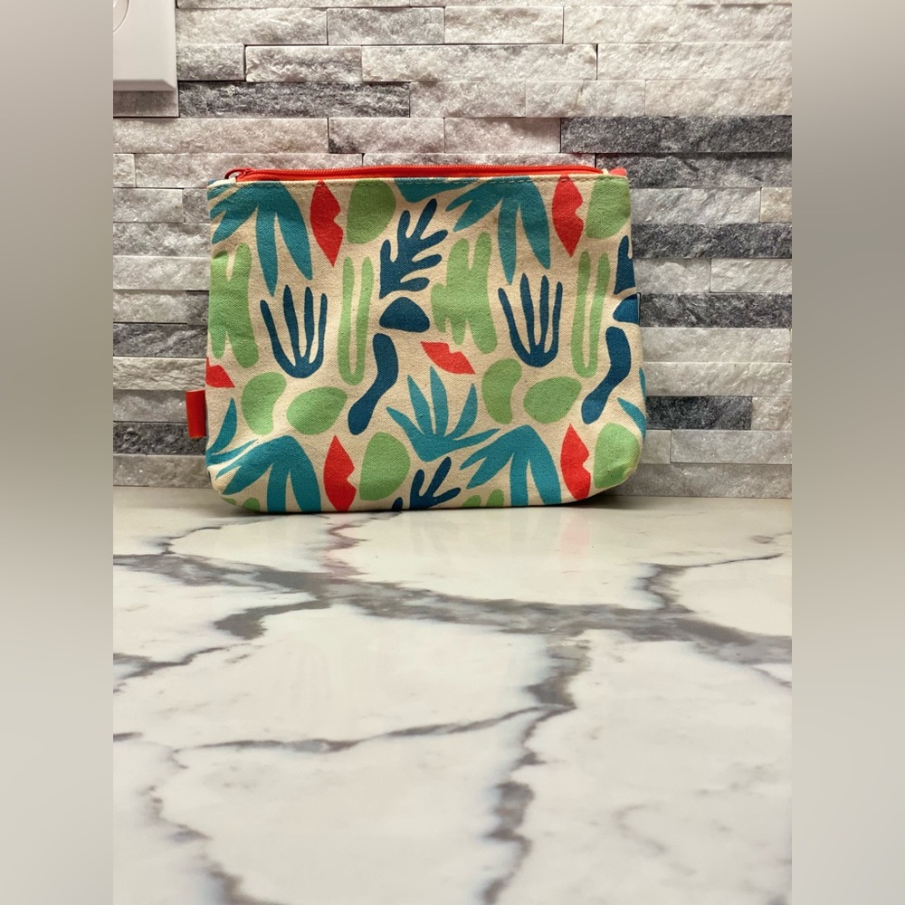 Ipsy Makeup Bag